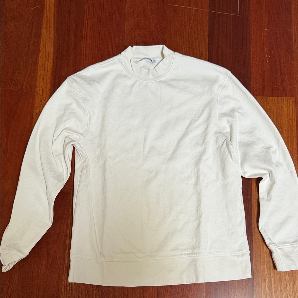 Zara Men's Cream Crewneck Sweater